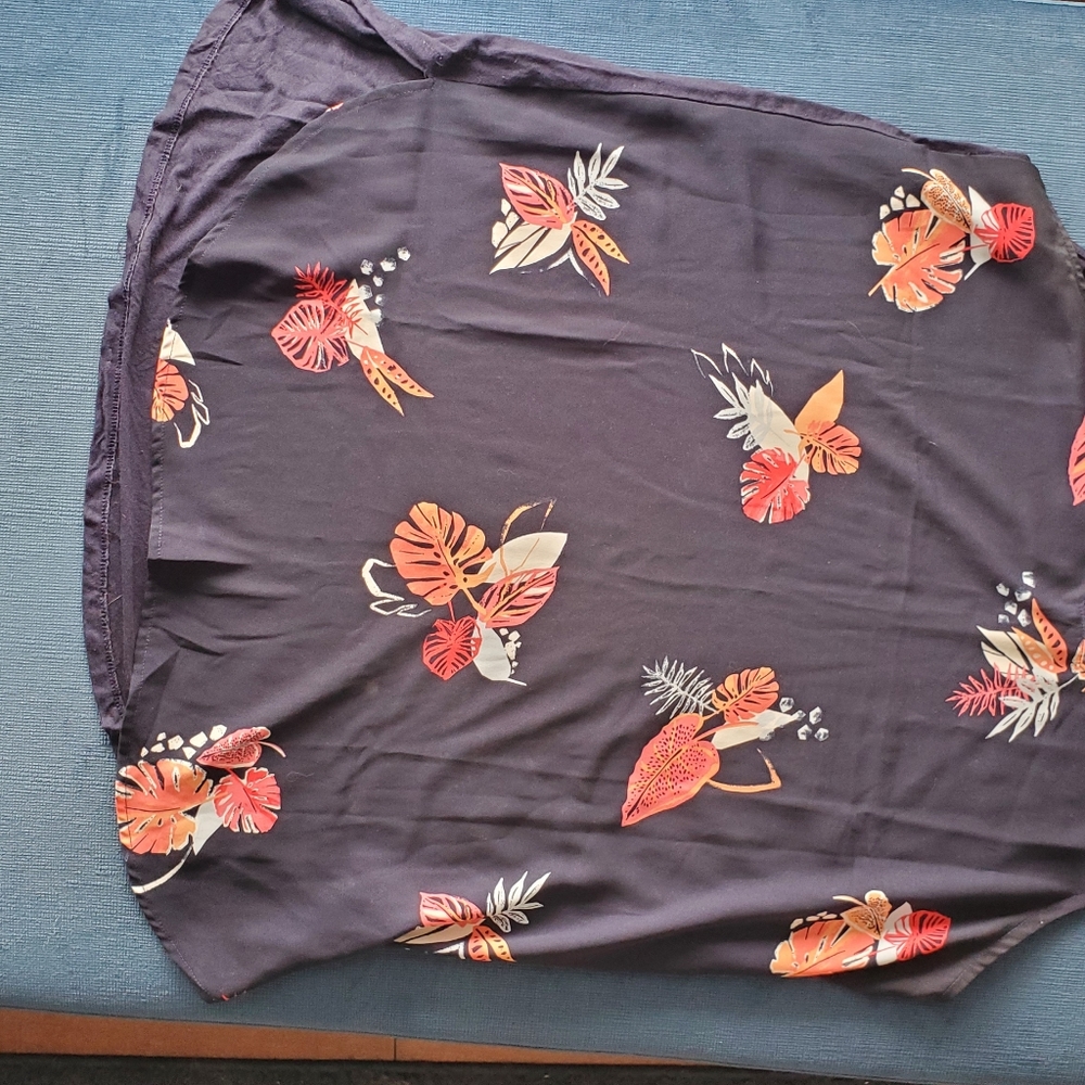 Navy Blue with Floral print sleeveless top XL